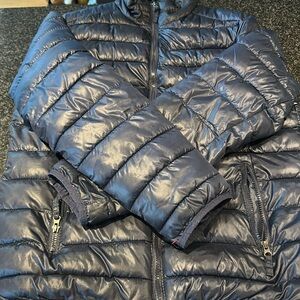 Dark navy puffer jacket. Super warm